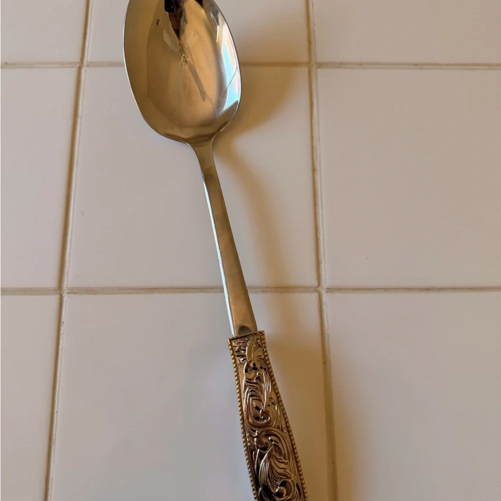 Cowboy Living Western Buckle Style Silver gold Serving Utensil Set of 3 EUC